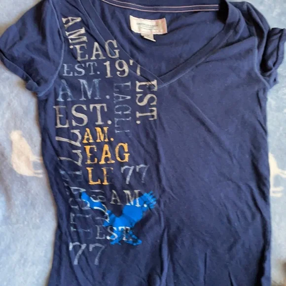 American Eagle tops - Picture 3 of 4